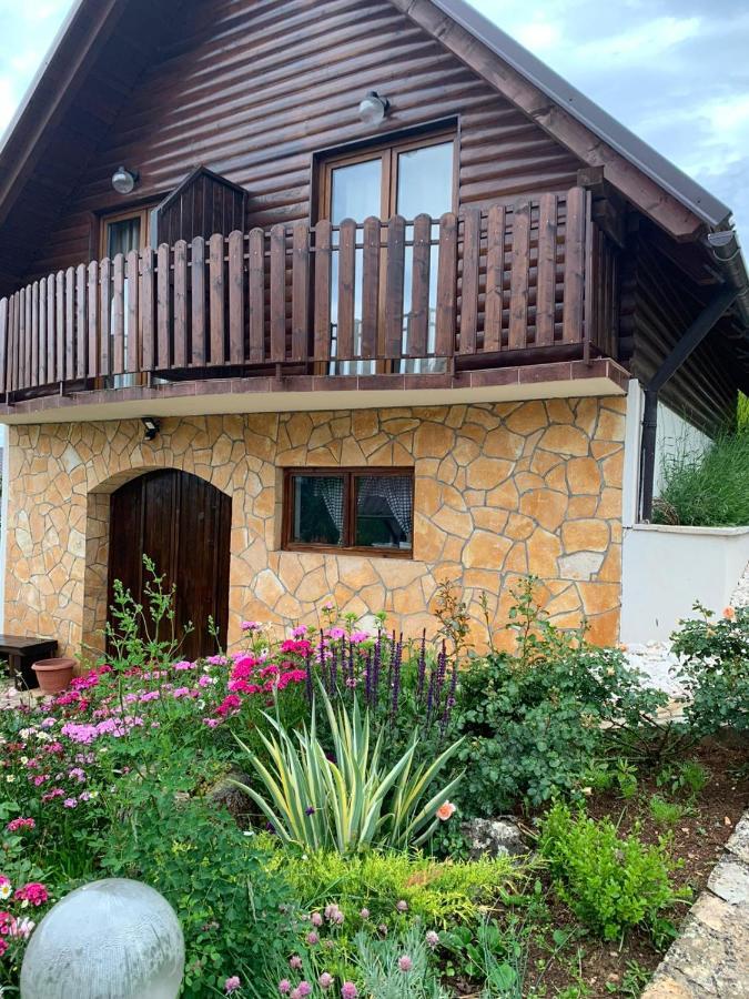 Guesthouse Stefanac Otočac Екстериор снимка