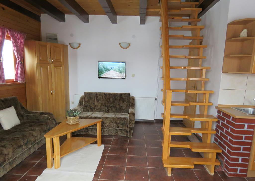 Guesthouse Stefanac Otočac Екстериор снимка