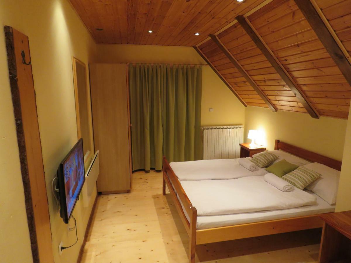 Guesthouse Stefanac Otočac Екстериор снимка